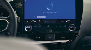 NOWY LEXUS NX – JESZCZE SZYBSZE I BARDZIEJ INTELIGENTNE MULTIMEDIA Z USŁUGAMI ŁĄCZNOŚCI