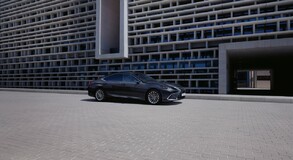 Lexus ES 2023