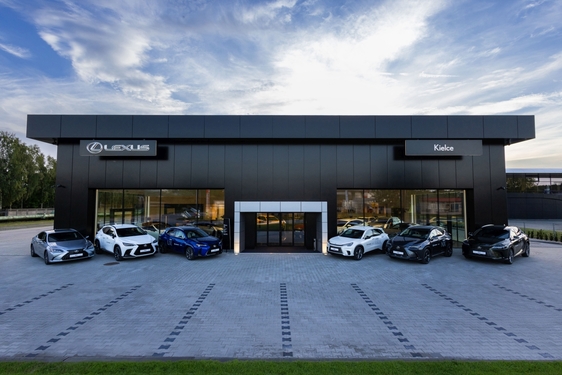 LEXUS KIELCE DOŁĄCZYŁ DO SIECI SALONÓW LEXUSA. TO JUŻ 21. OBIEKT W POLSCE