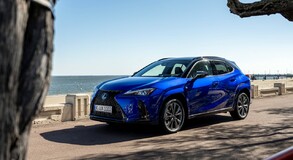 Lexus UX 2024