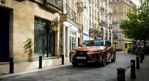 Lexus UX 2024