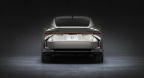 Lexus ES 2025