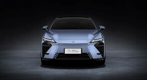 Lexus ES 2025