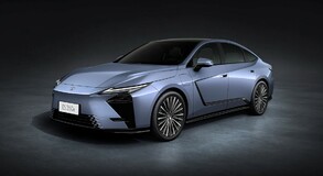 Lexus ES 2025
