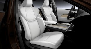 Lexus ES 2025