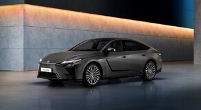 Lexus ES 2025