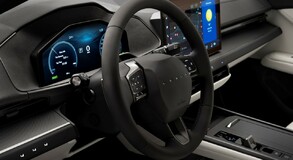 Lexus ES 2025