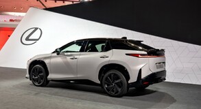 Lexus RZ 2025