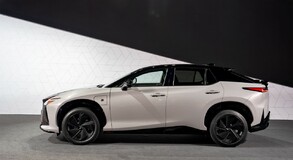 Lexus RZ 2025