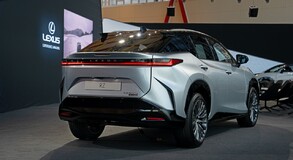 Lexus RZ 2025