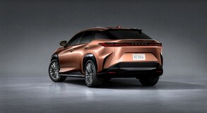 Lexus RZ 2025