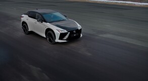 Lexus RZ 2025