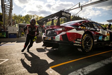 LEXUS W CZOŁÓWCE MISTRZOSTW ŚWIATA. HISTORYCZNE PODIUM I POLE POSITION