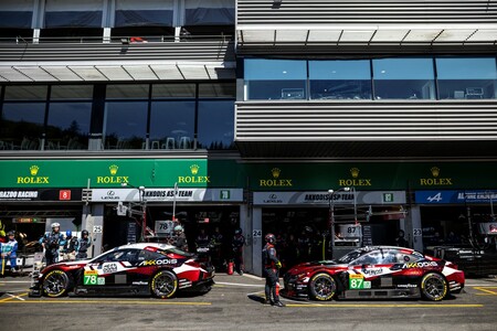 LEXUS W CZOŁÓWCE MISTRZOSTW ŚWIATA. HISTORYCZNE PODIUM I POLE POSITION