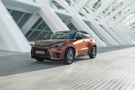 LEXUS LBX PONOWNIE WYRÓŻNIONY W PRESTIŻOWYM PLEBISCYCIE