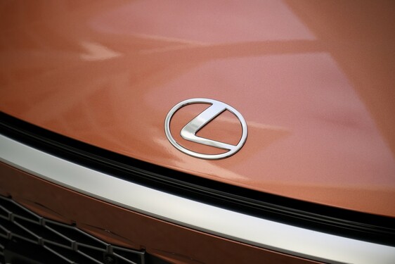 LEXUS Z OFERTĄ DLA FIRM. SPECJALNY LEASING I DORADCA FLOTOWY W KAŻDYM SALONIE