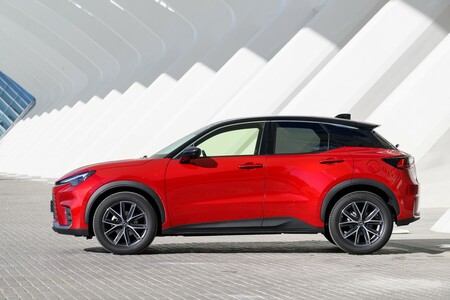 LEXUS LBX TO NAJLEPSZY KOMPAKTOWY HYBRYDOWY SUV W ECOCAR ELECTRIFIED TOP 50