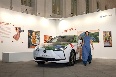 ELEKTRYCZNY LEXUS RZ JAKO DZIEŁO SZTUKI. WYJĄTKOWY EGZEMPLARZ STWORZONY NA 20. EDYCJĘ ART MADRID
