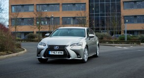 HYBRIDY NA VRCHOLU: V PRŮZKUMU SPOKOJENOSTI POTŘETÍ ZVÍTĚZIL LEXUS