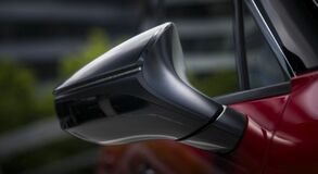 Lexus LBX  - local