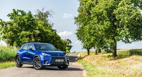 Lexus LBX  - local