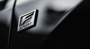 Lexus RX - local