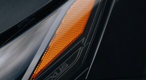 Lexus RX - local