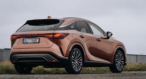 Lexus RX - local