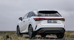 Lexus RX - local