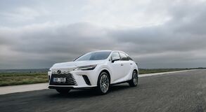 Lexus RX - local