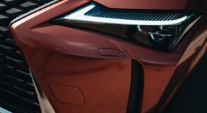 Lexus UX - local 