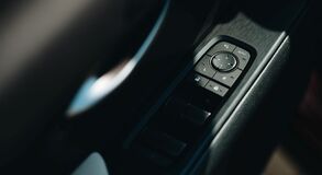 Lexus UX - local 
