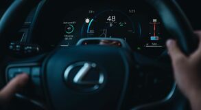 Lexus UX - local 
