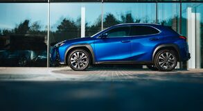 Lexus UX - local 