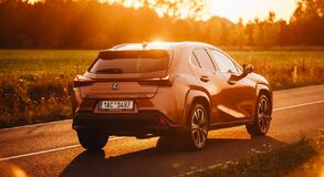 Lexus UX - local 