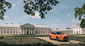 LEXUS PŘICHÁZÍ S  UNIKÁTNÍM PROGRAMEM ZAŽÍT LEXUS