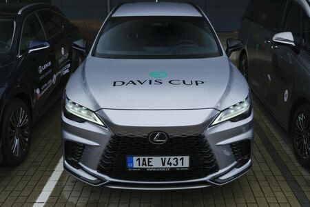 LEXUS OFICIÁLNÍM VOZEM DAVIS CUPU V OSTRAVĚ