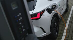 Lexus oficiálním vozem Davis Cupu v Ostravě
