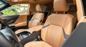Lexus ES 2023
