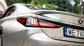 Lexus ES 2023