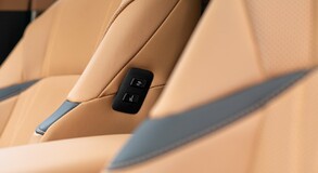 Lexus ES 2023