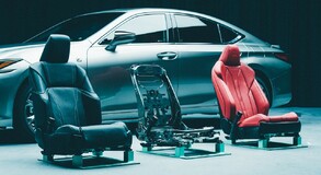 HÁROM ÉVEN ÁT FEJLESZTETTÉK A VADONATÚJ LEXUS ES KÜLÖNLEGES ÜLÉSEIT