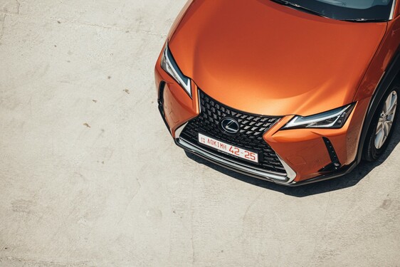 Kypr Lexus UX 