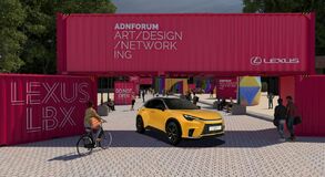 Lexus premení európske námestia na streetartové galérie