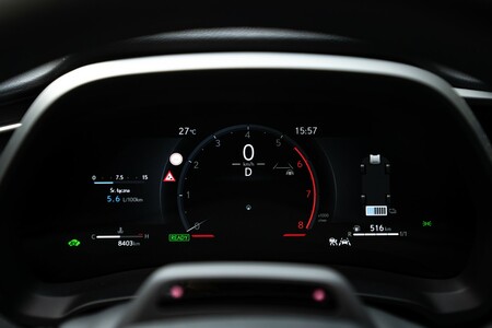 CYFROWE ZEGARY W CROSSOVERACH LEXUSA. LBX I UX Z PERSONALIZACJĄ WYŚWIETLANYCH DANYCH