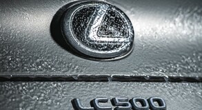 LEXUS LC CONVERTIBLE TESTOWANY W PRZESZYWAJĄCYM MROZIE