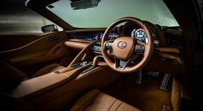 LEXUS LC CONVERTIBLE TESTOWANY W PRZESZYWAJĄCYM MROZIE