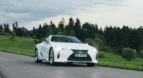 LC 500h 2022