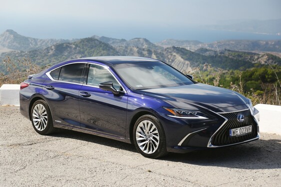 Lexus ES - Rodos 2019