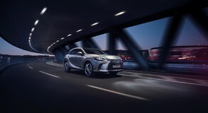 NOWY LEXUS RX ZDOBYŁ MAKSYMALNE 5 GWIAZDEK W TESTACH BEZPIECZEŃSTWA EURO NCAP